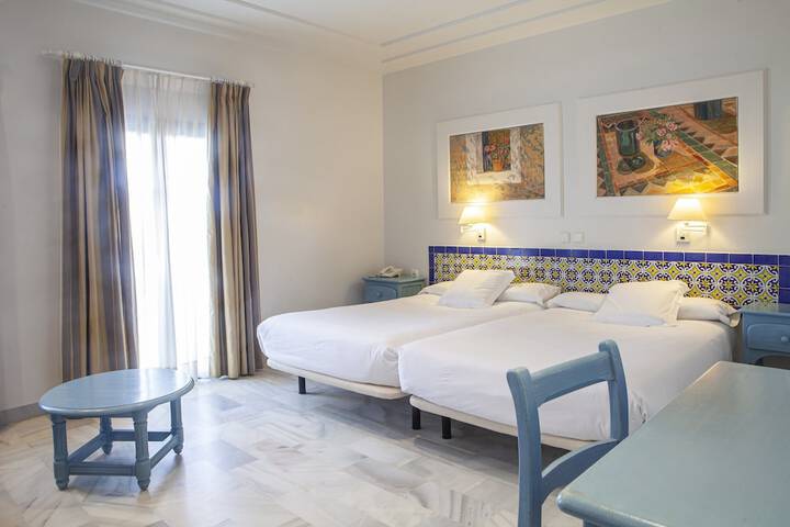 Room 45 of 117