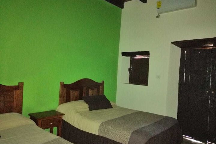 Room 3 of 15