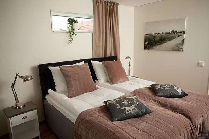 Room 4 of 21