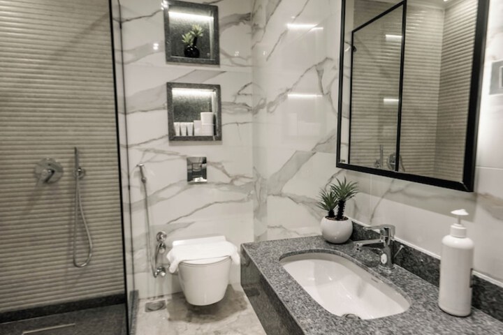 Room 28 of 45