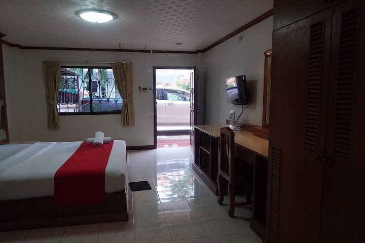 Room 44 of 89