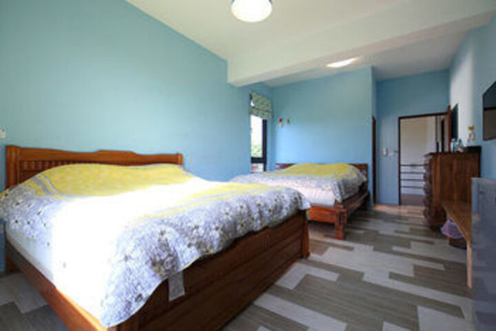 Room 41 of 53
