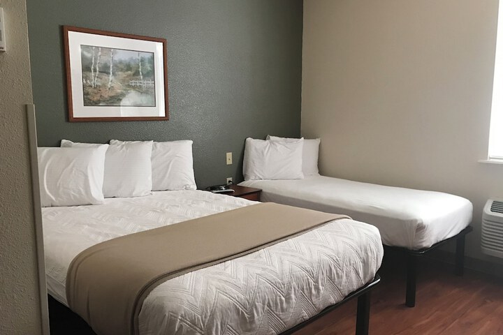 Room 5 of 29