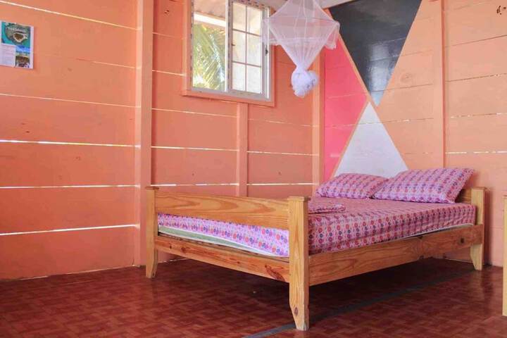 Room 3 of 37