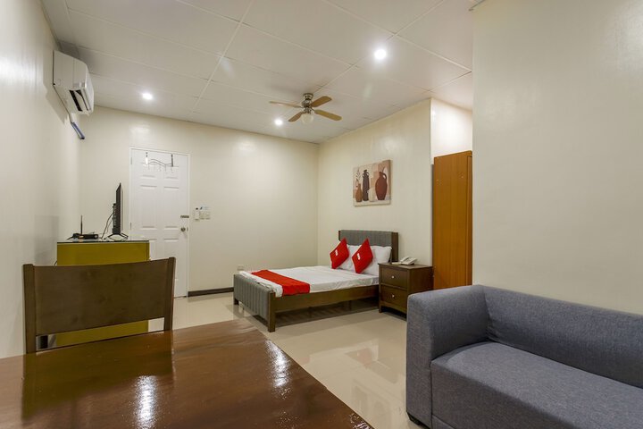 Room 28 of 38