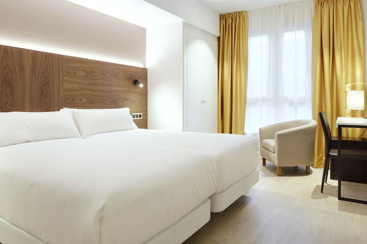 Photo of Hotel Arrizul Congress