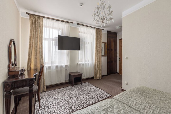 Room 56 of 118