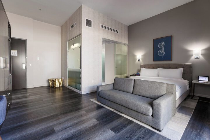 Room 54 of 124