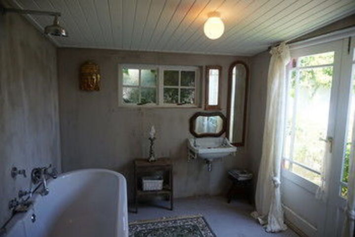 Room 4 of 26