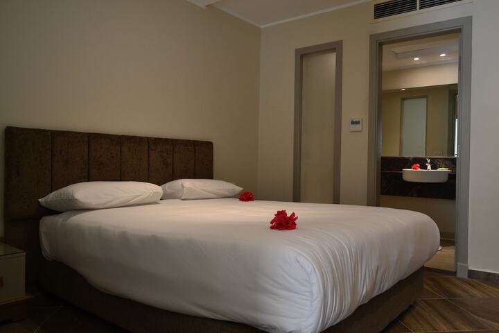 Room 4 of 59