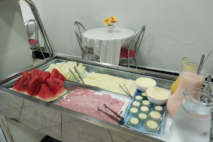 Dining 56 of 61