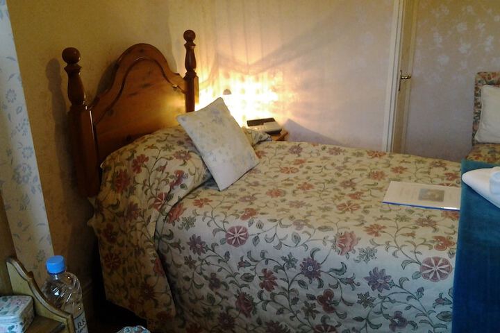 Room 19 of 37