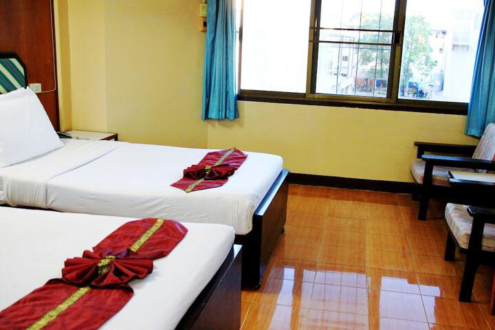 Room 19 of 66