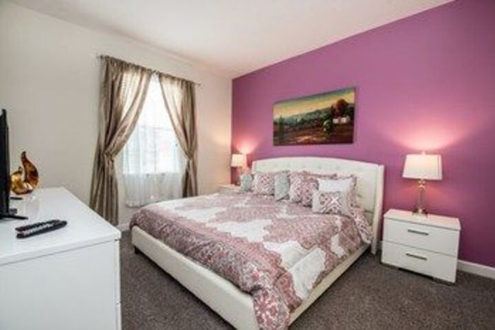 Room 13 of 25