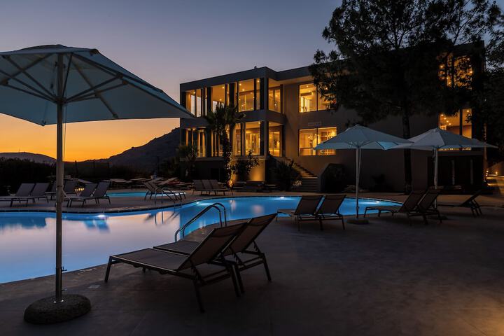 Pool 26 of 80
