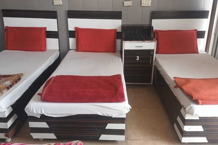 Room 7 of 29