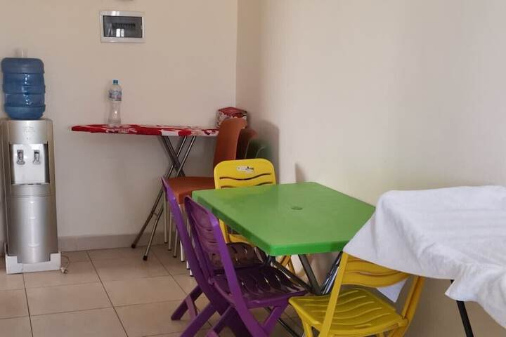 Room 9 of 35