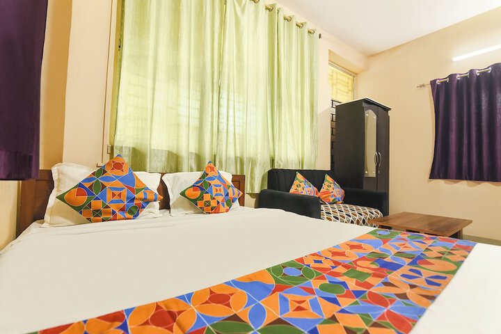 Room 8 of 21