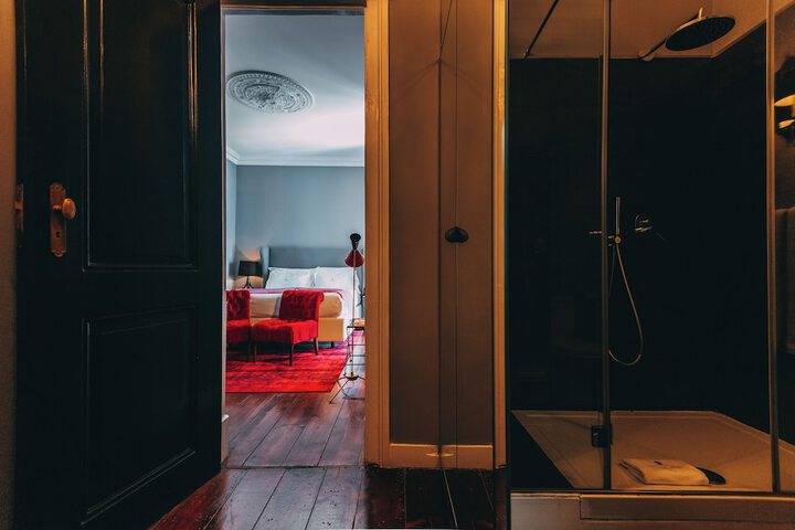 Room 41 of 274