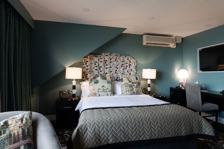 Room 20 of 55