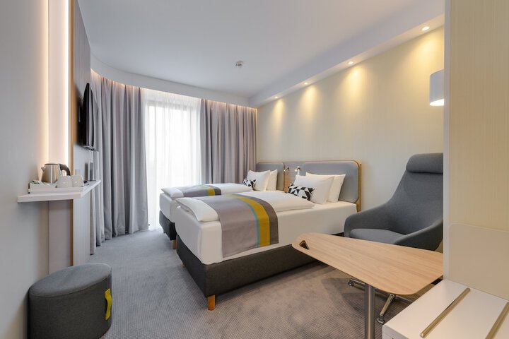 Room 21 of 70