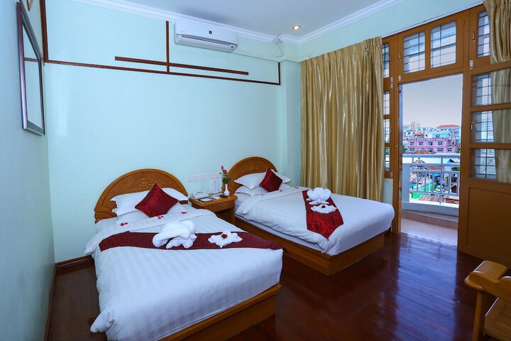 Room 10 of 55