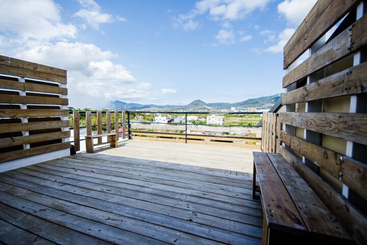Terrace/Patio 24 of 33