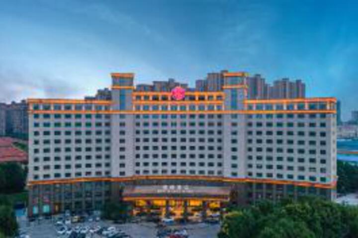 Rich Global Hotel