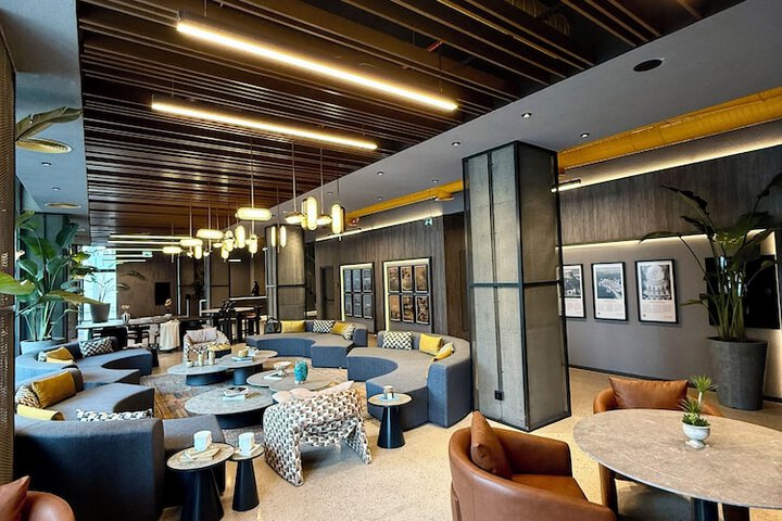 Hotel Interior 12 of 104