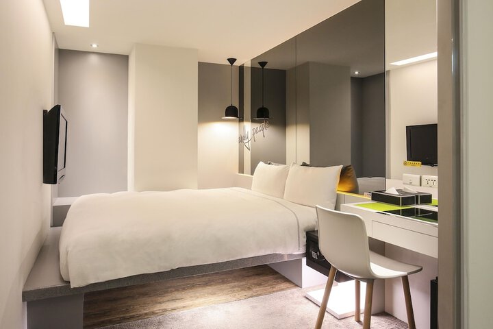 Room 15 of 45