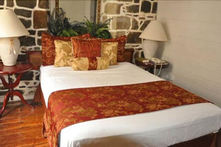 Room 3 of 20