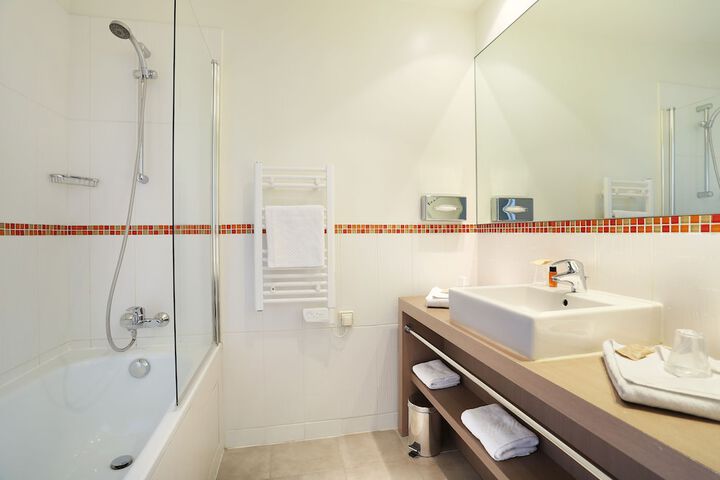 Clean Restrooms