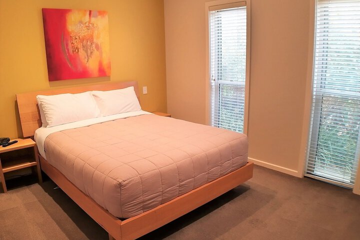 Room 11 of 44