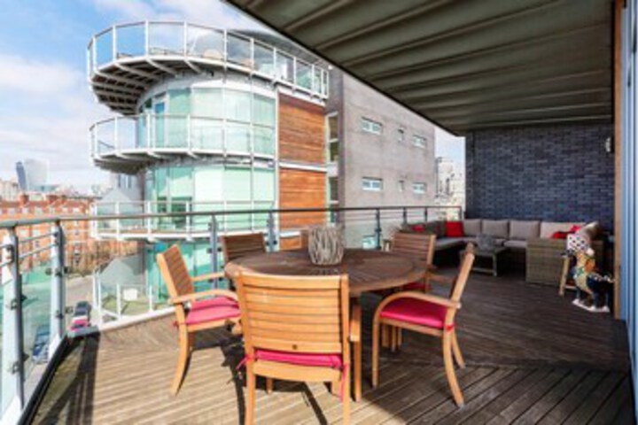 Terrace/Patio 3 of 21