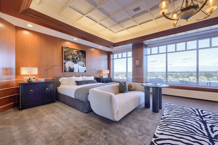 Room 47 of 81