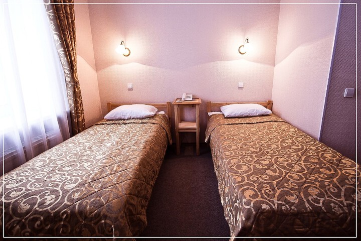 Room 8 of 21