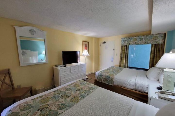 Room 5 of 35