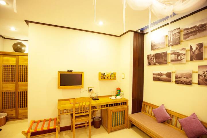 Room 11 of 57