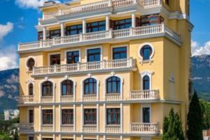 Pushkinskiy Dom Whiskey Hotel (F. Pushkinsky Club House)