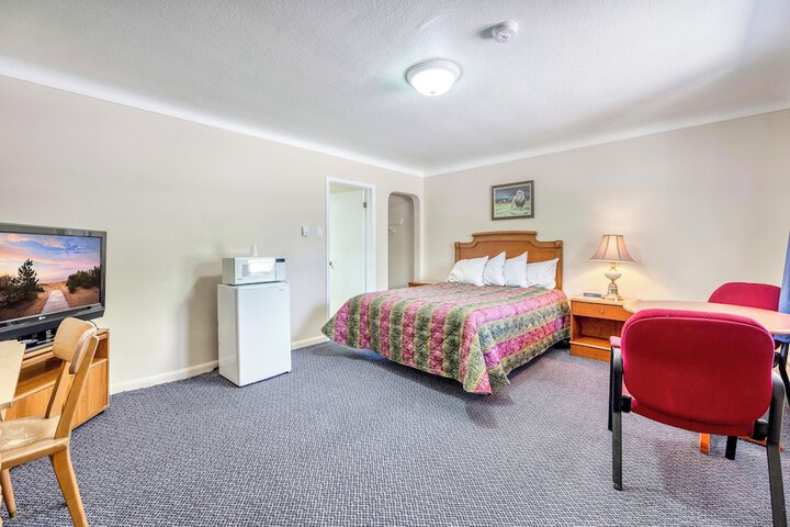 Room 10 of 72