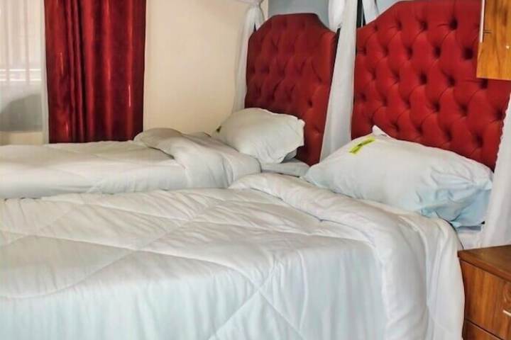 Room 10 of 49