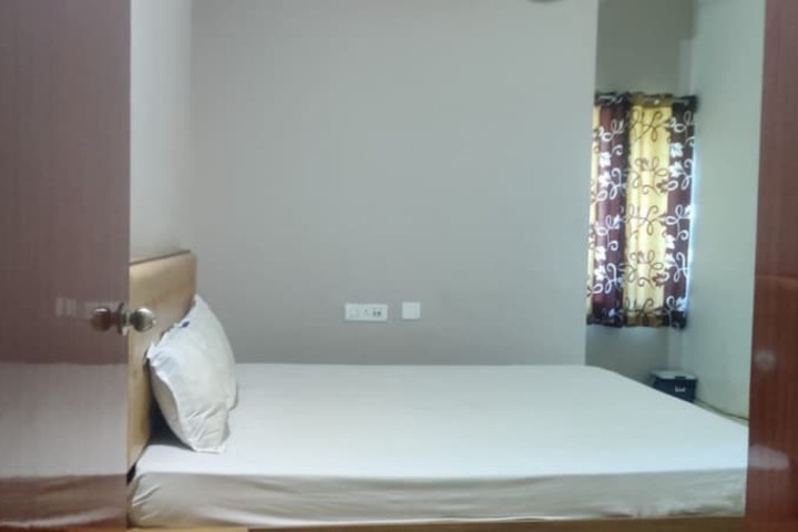 Room 14 of 21