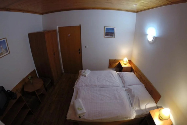 PARK HOTEL