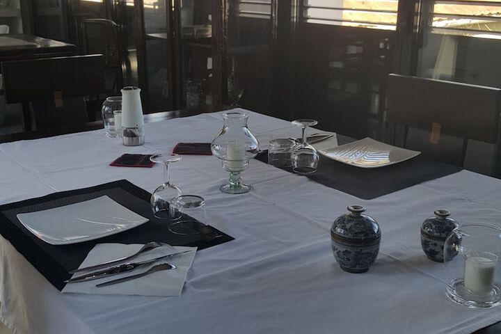 Dining 40 of 53