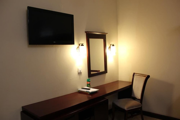 Room 16 of 75