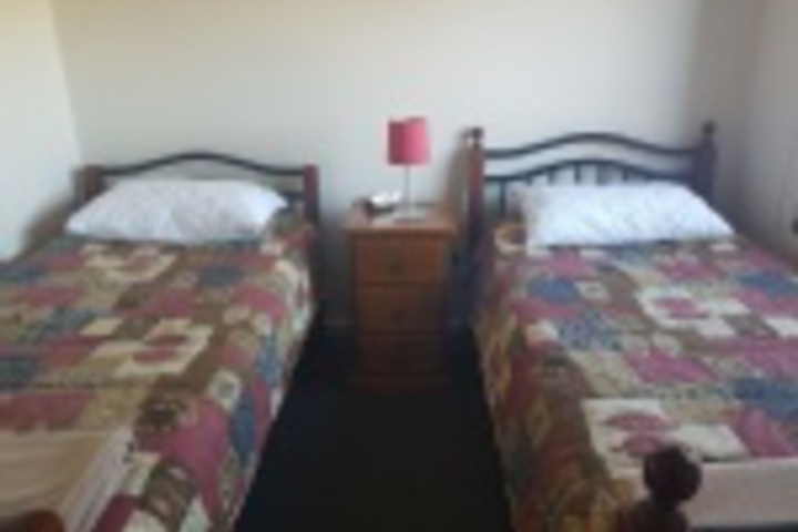 Room 593 of 792