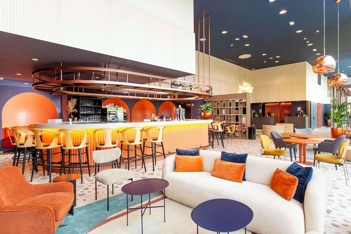 Hotel Interior 13 of 153