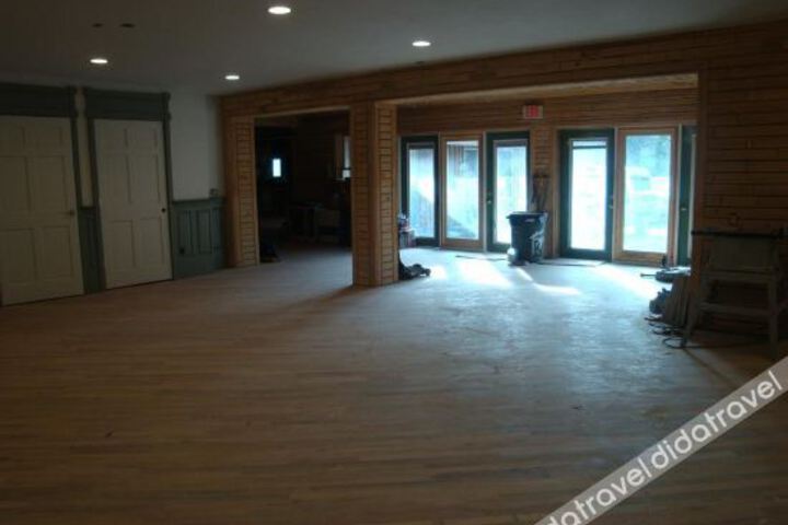 Hotel Interior 14 of 27