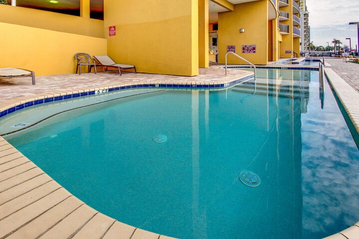 Pool 50 of 69