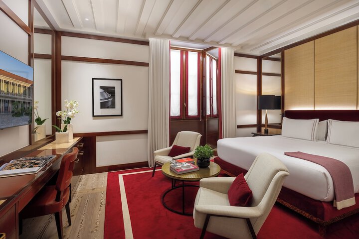 Room 29 of 162
